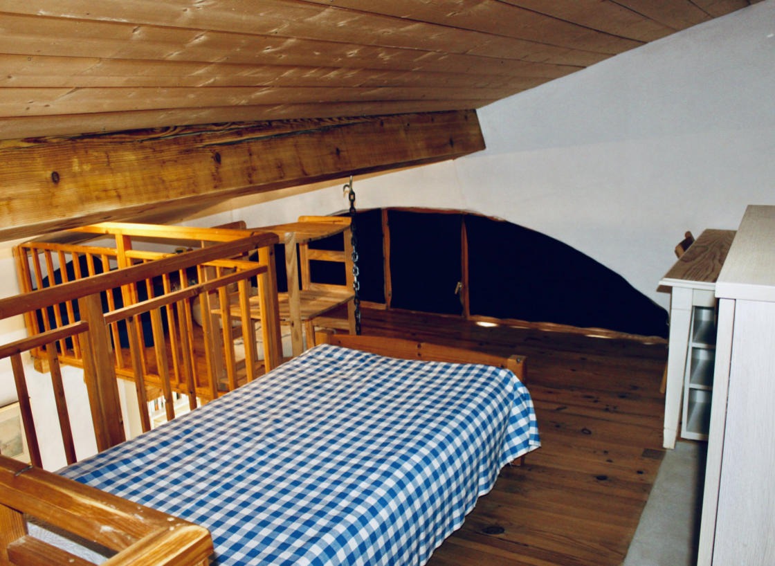 chambre lit simple mezzanine
