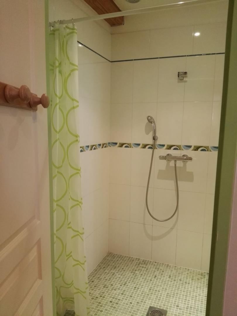 douche chambre Turquoise